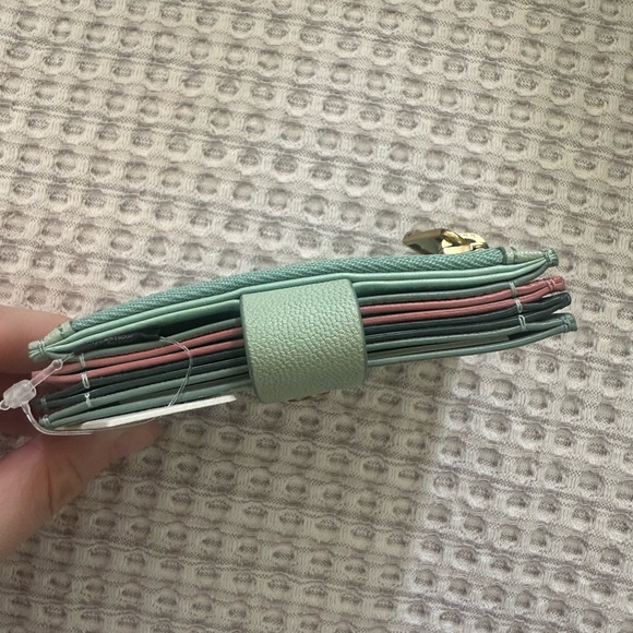 Fossil Mint Green Leather Card Holder - Picture 3 of 4